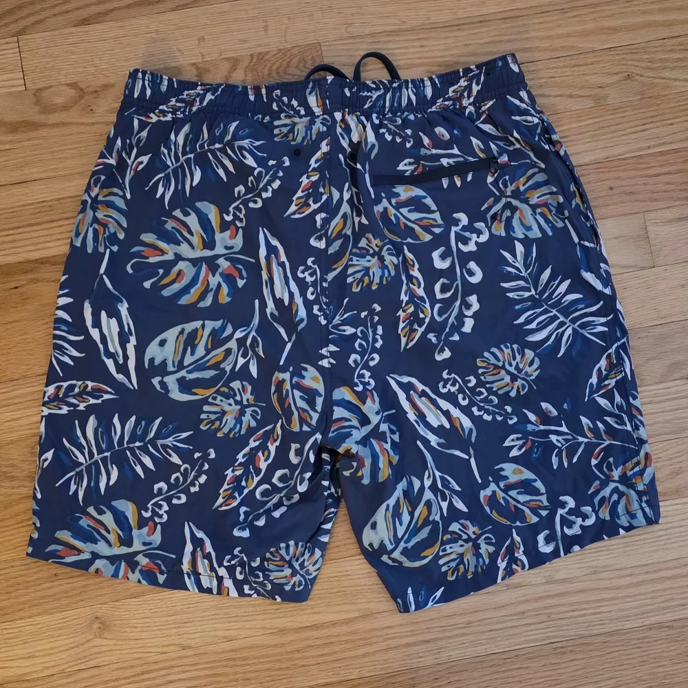 Kirkland Signature Men's L Blue Palm Leaf Tropical Print Swim Shorts NWOT